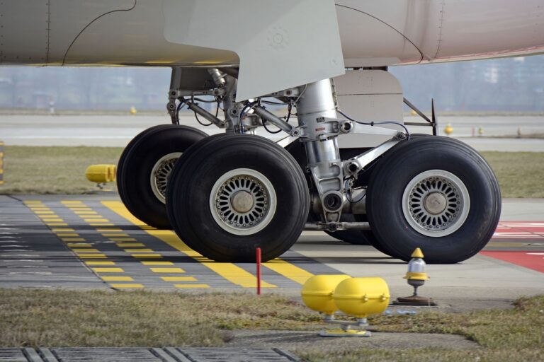 Tren de aterrizaje. Sistemas del avión