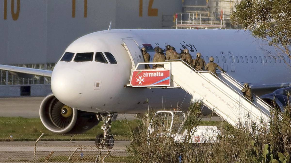 secuestro de aeronaves, interfercia ilícita en losprocedimientos operacinales